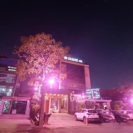 Oyo Townhouse 934 L'Elegant Hotel & Banquetby Ace Manor Ghaziabad Exterior foto